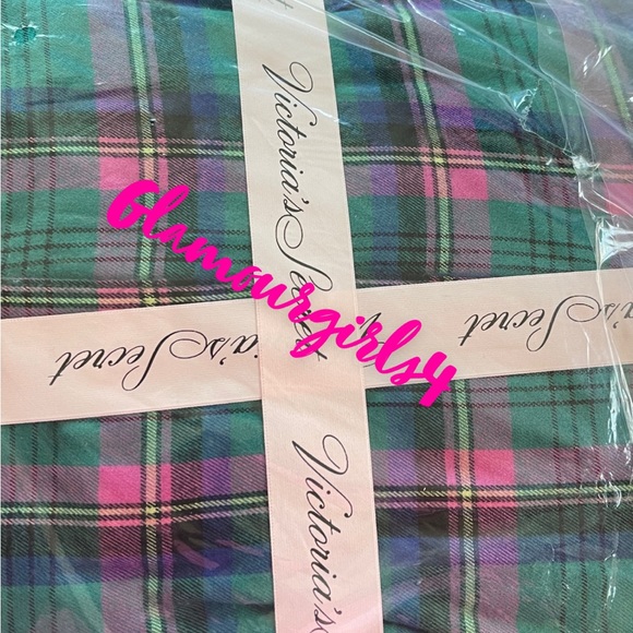 Victoria ‘s Secret PJ set with tiny hair tie size XXL Regular Taille NWT - Picture 3 of 3